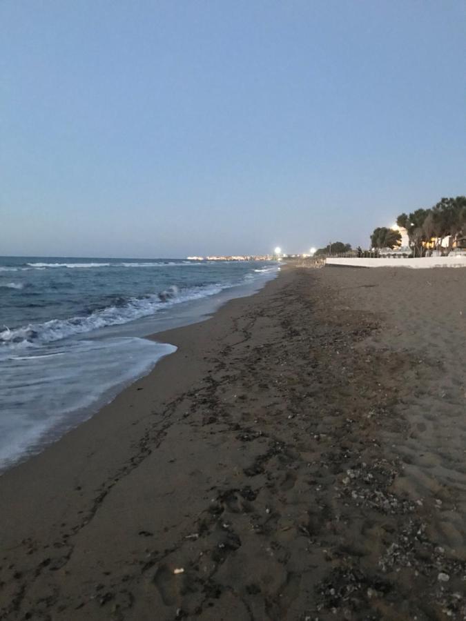 Le Mare Apartment Amoudara  ภายนอก รูปภาพ
